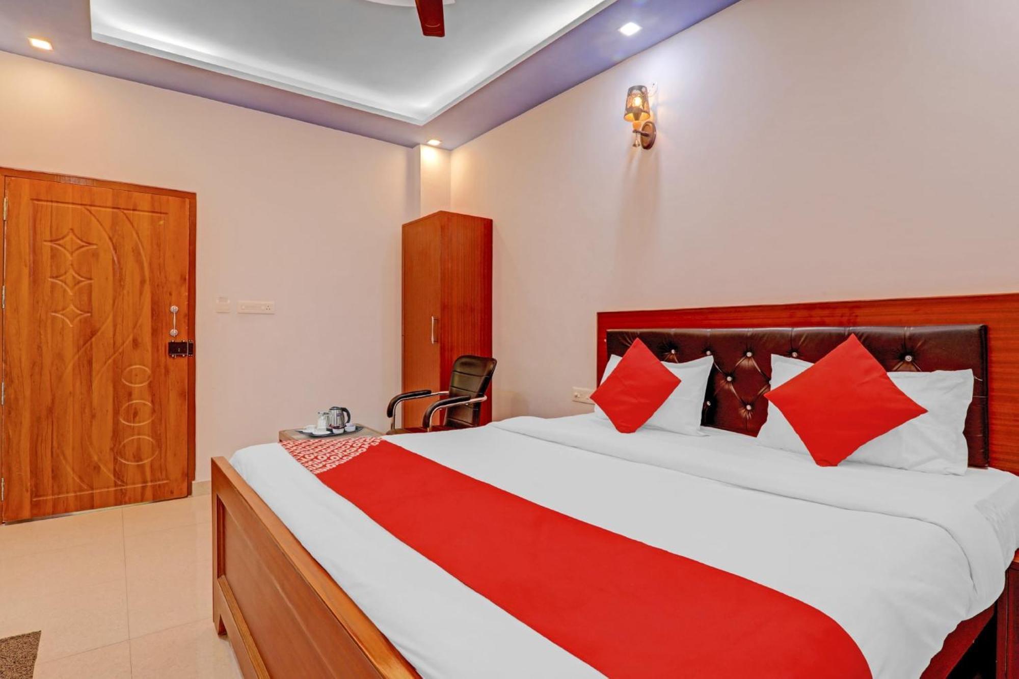 Hotel O Chauhan Palace Lakhnaú Exteriér fotografie