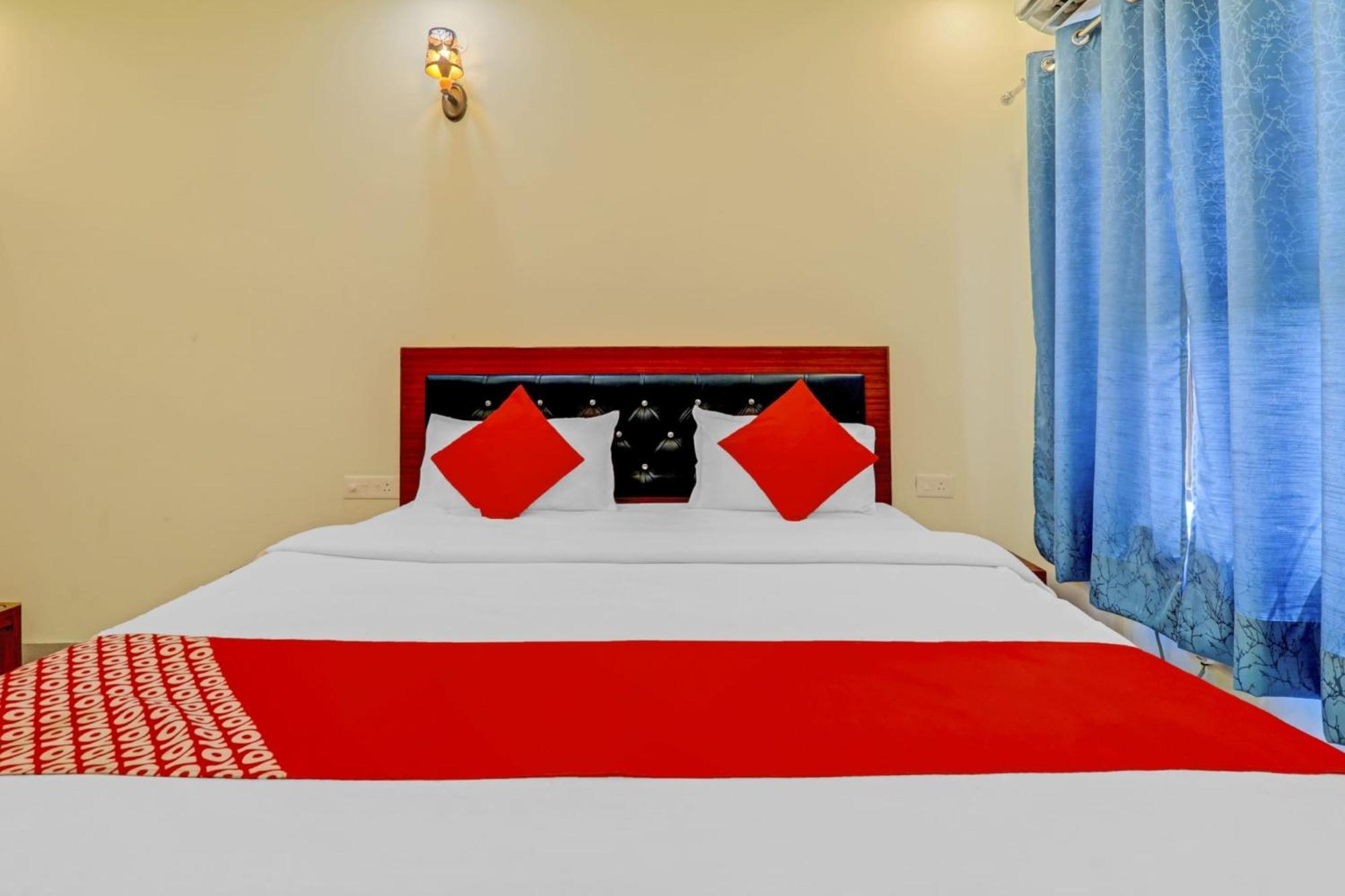 Hotel O Chauhan Palace Lakhnaú Exteriér fotografie